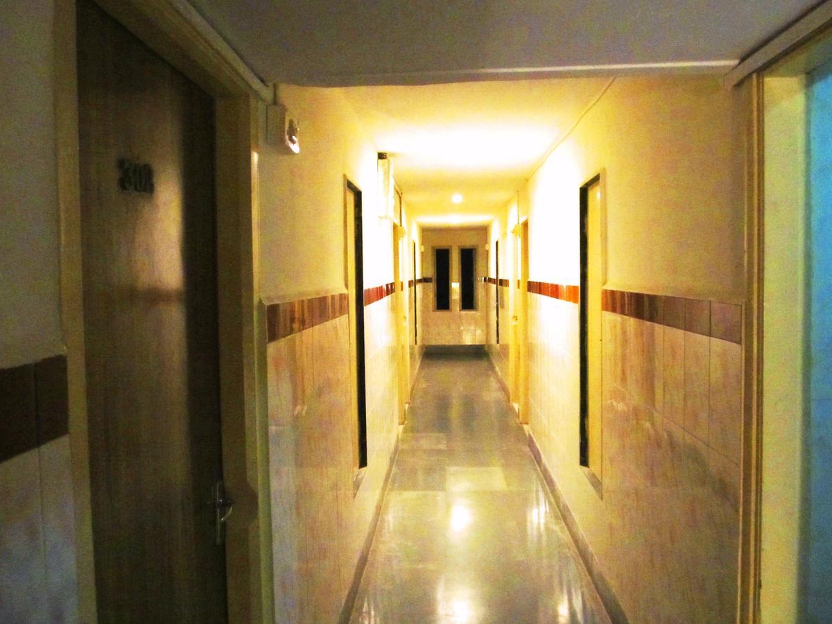 Diamond Hotel Daman Exterior foto