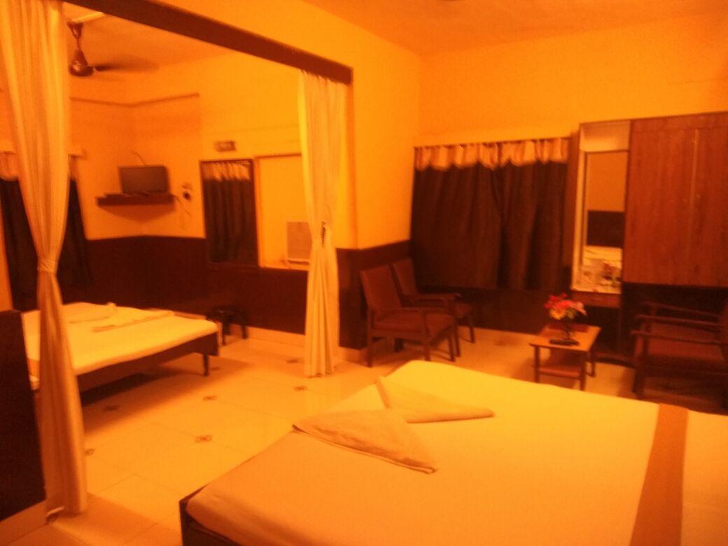 Diamond Hotel Daman Exterior foto